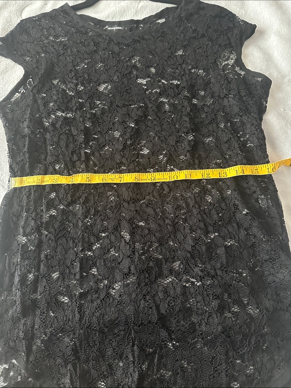 Black Lace Overlay Cap-Sleeve Top - Picture 7 of 8